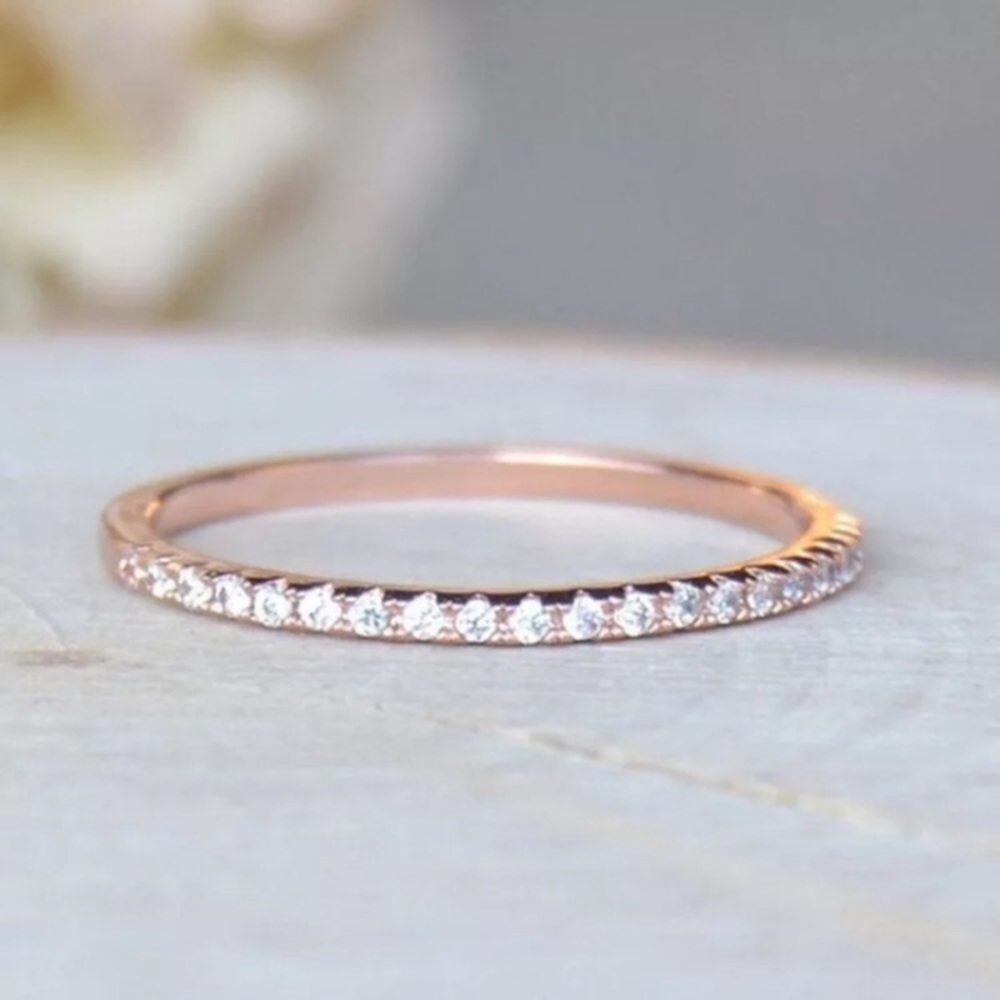 💛NWOT 18K Rose Gold Plated Gorgeous Ring - Picture 1 of 5